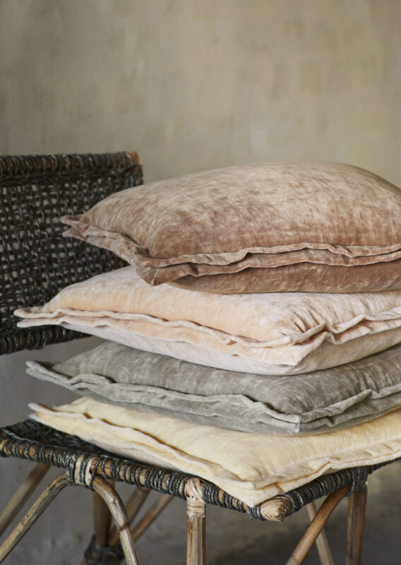Coussin Velours Madam Stoltz Coussin Velours Madam Stoltz